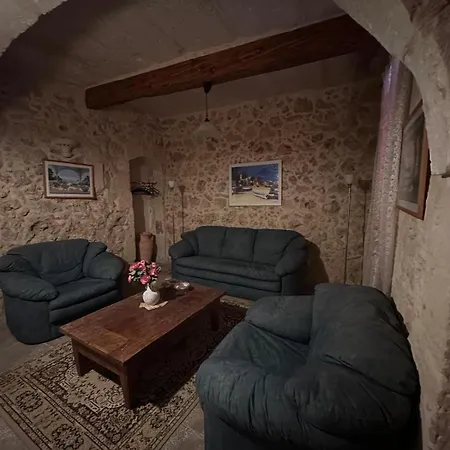 Vakantiehuis Traditional In The Heart Of *