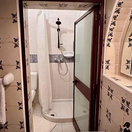 Traditional In The Heart Of Dom wakacyjny Nadur