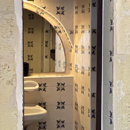 Vakantiehuis Traditional In The Heart Of *