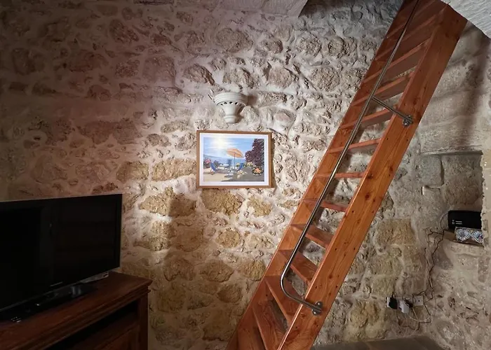 Traditional In The Heart Of Dom wakacyjny Nadur