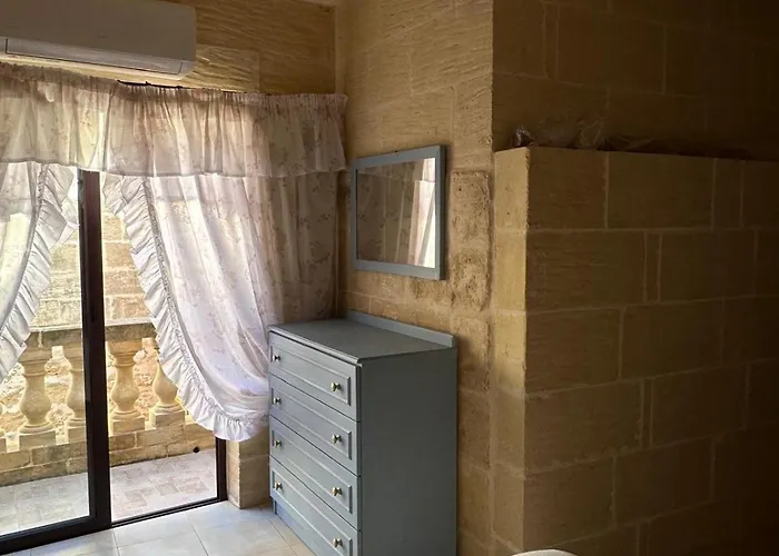 Traditional In The Heart Of Dom wakacyjny Nadur