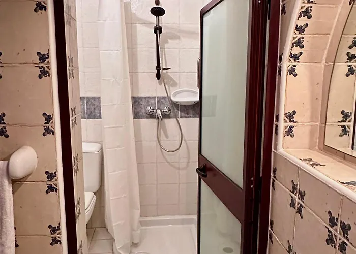 Traditional In The Heart Of Dom wakacyjny Nadur